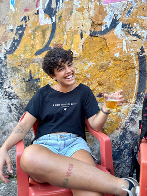 Cropped Fala no Olhar