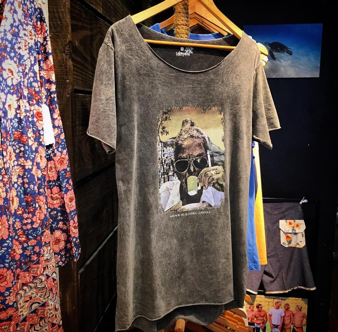 x Dress T-shirt / Blusão Cartola - Hippeei