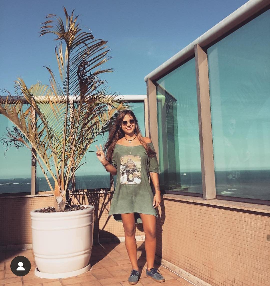 x Dress T-shirt / Blusão Cartola - Hippeei