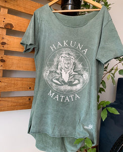 x Dress T-shirt / Blusão Hakuna Matata - Hippeei