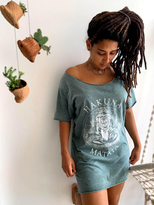 x Dress T-shirt / Blusão Hakuna Matata - Hippeei