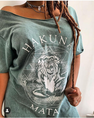 x Dress T-shirt / Blusão Hakuna Matata - Hippeei